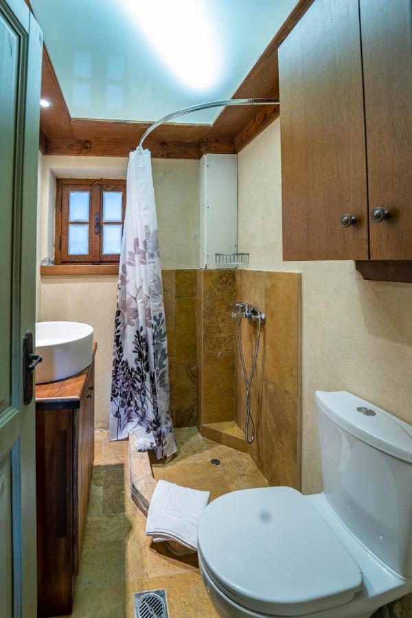 Villa Korfes-Κορφές Τριώροφη Βίλα Για Οικογένειες Και Παρέες Karpenisi Екстер'єр фото